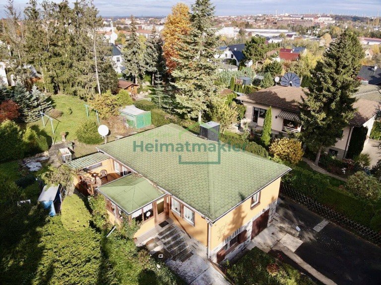 Luftbildaufnahme Aschersleben Einfamilienhaus Eigenheim im Bungalowstil am Stadtrand von Aschersleben!