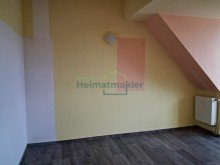 Zimmer 2 leerstehende 2- Zimmer Wohnung am Markt in Aschersleben mit Balkon!