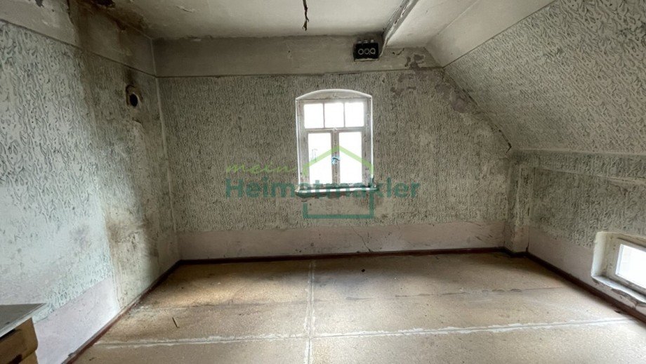 Zimmer OG Bauernhaus Aschersleben- OT Mehringen