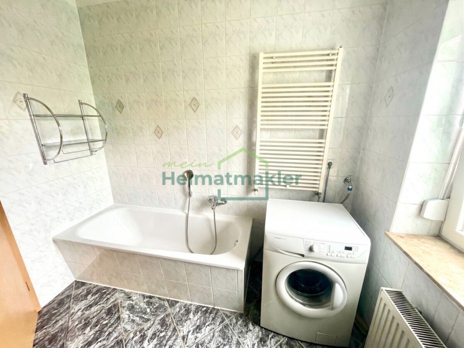 Haupthaus - EG - Badezimmer Mehrfamilienhaus Aschersleben