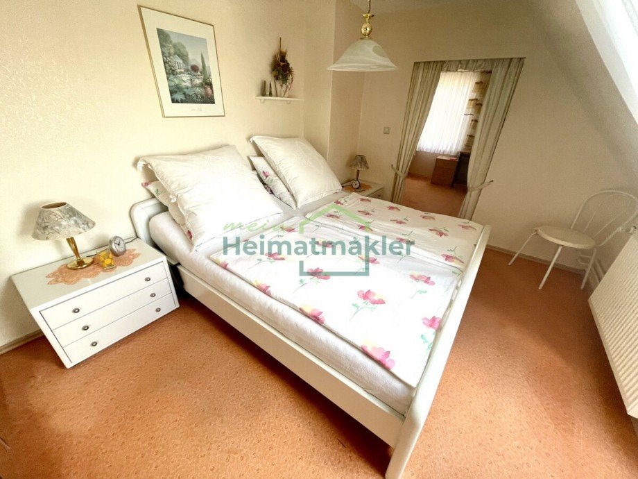 Haupthaus - OG - Schlafzimmer Doppelhaush�lfte Nienburg (Saale)