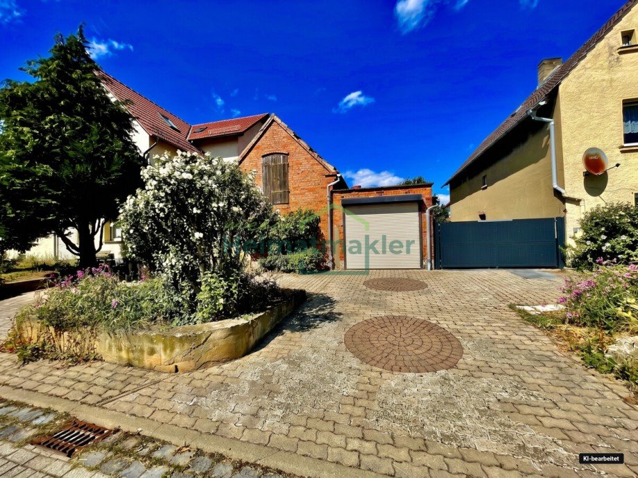 Zufahrt/Garage Einfamilienhaus Welbsleben