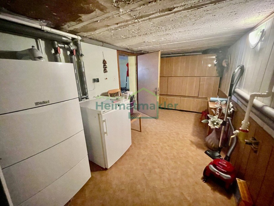 Haupthaus - Keller - Heizung Doppelhaush�lfte Nienburg (Saale)