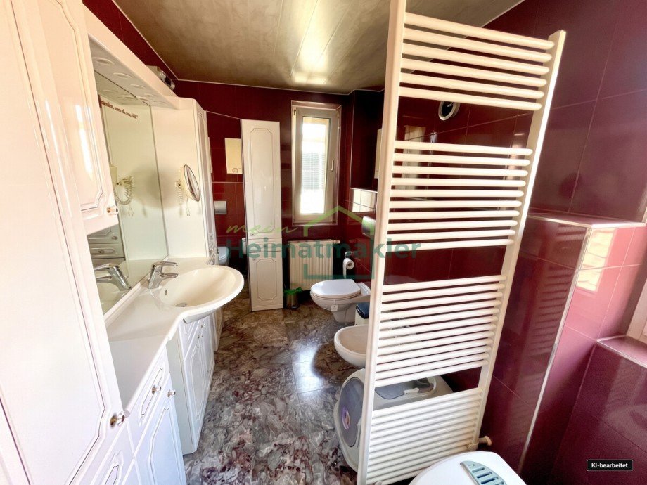 1. OG - Badezimmer Einfamilienhaus Welbsleben