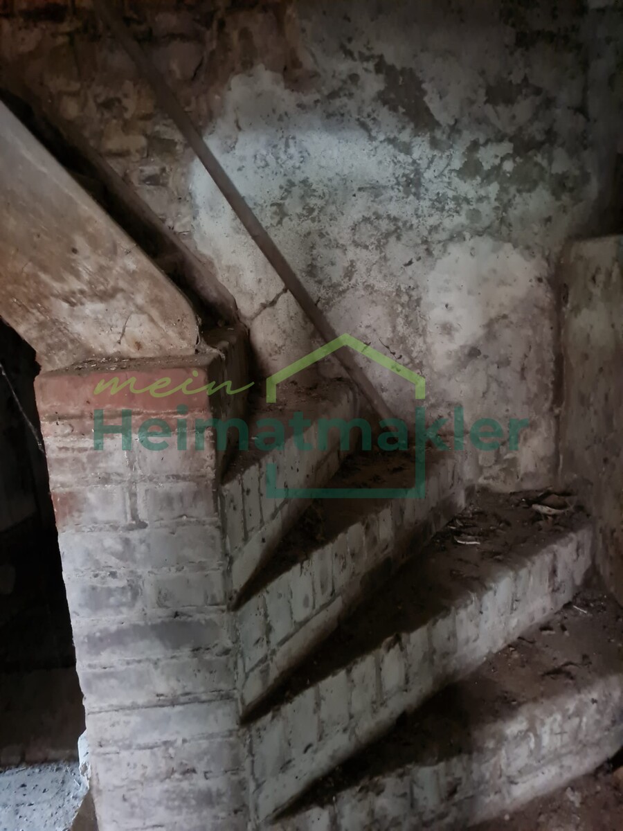 Kellertreppe Wohnhaus Bauernhaus Aschersleben- OT Mehringen
