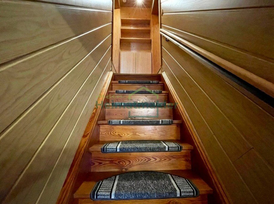 Treppe zum OG Doppelhaush�lfte Bernburg