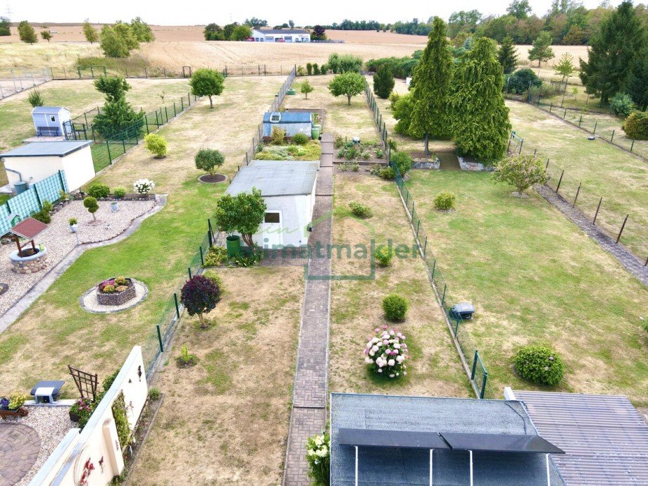 Luftbild-Garten Doppelhaush�lfte Nienburg (Saale)