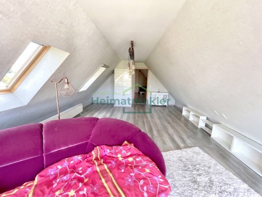 DG - Zimmer mit Panoramafenster Einfamilienhaus Welbsleben