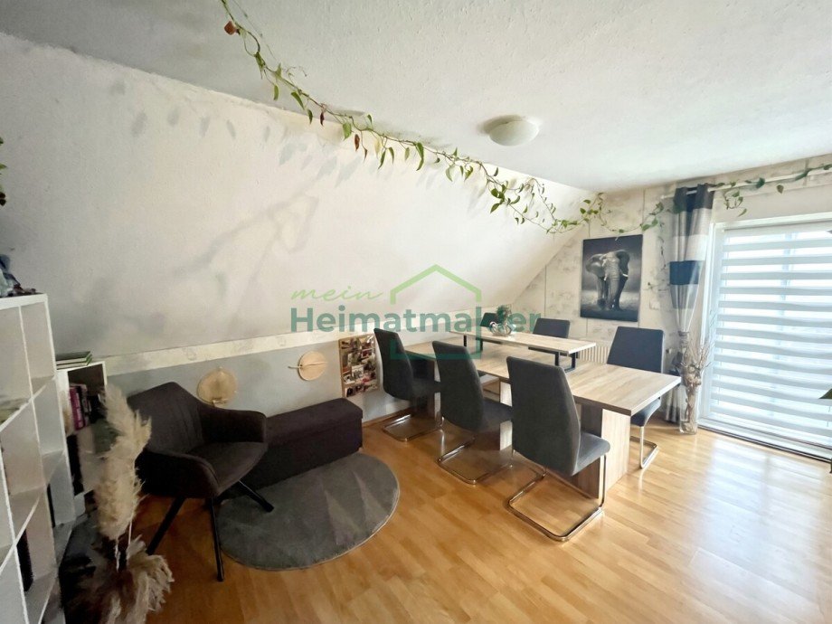 Haupthaus - OG - Wohnzimmer Mehrfamilienhaus Aschersleben