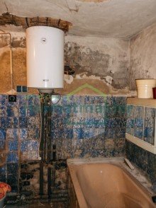 82efc938-bad-badezimmer-staging-einfamilienhaus-in-hettstedt-weinberg Sanierungsbed�rftiges Haus in Hettstedt