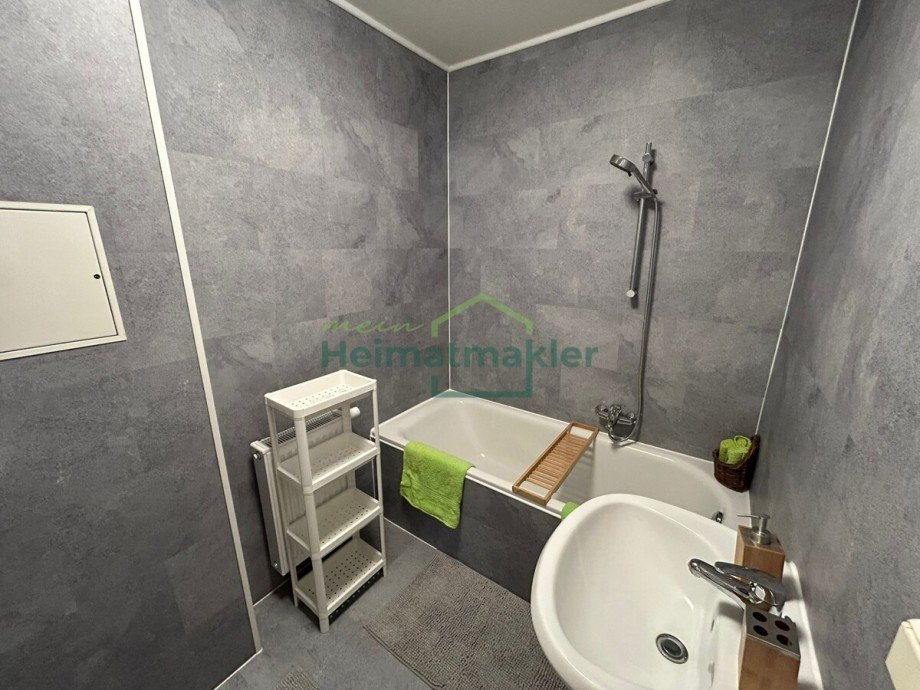 Bad Etagenwohnung Thalheim