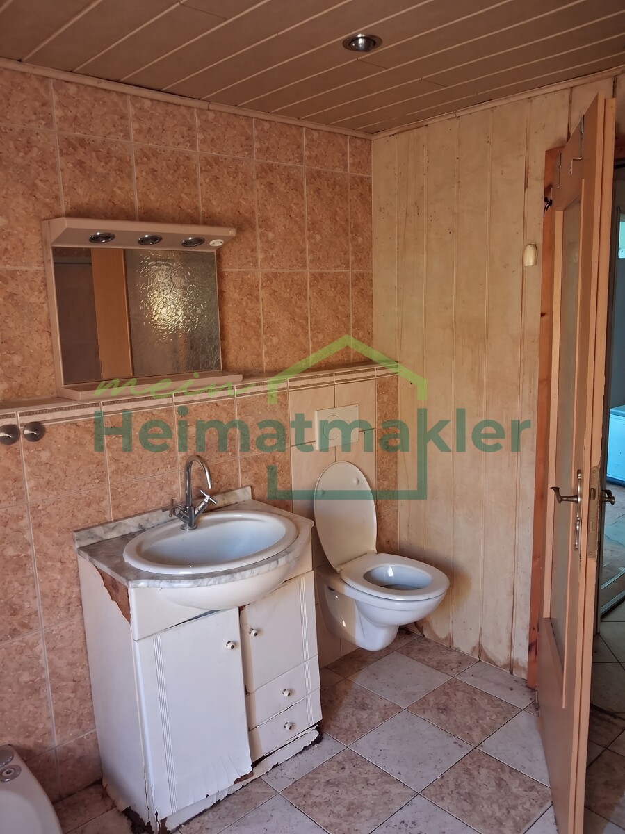 Badezimmer Doppelhaush�lfte Gatersleben