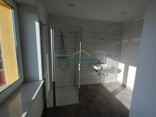 Dusche helle und barrierearme 2 Zimmer- Wohnung mit Terrasse!