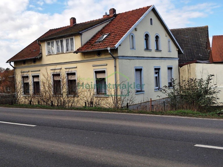 Au�enansicht stra�enseitig Hedersleben Landhaus Charmantes Landhaus von 1886 - Gro�es Grundst�ck f�r die ganze Familie