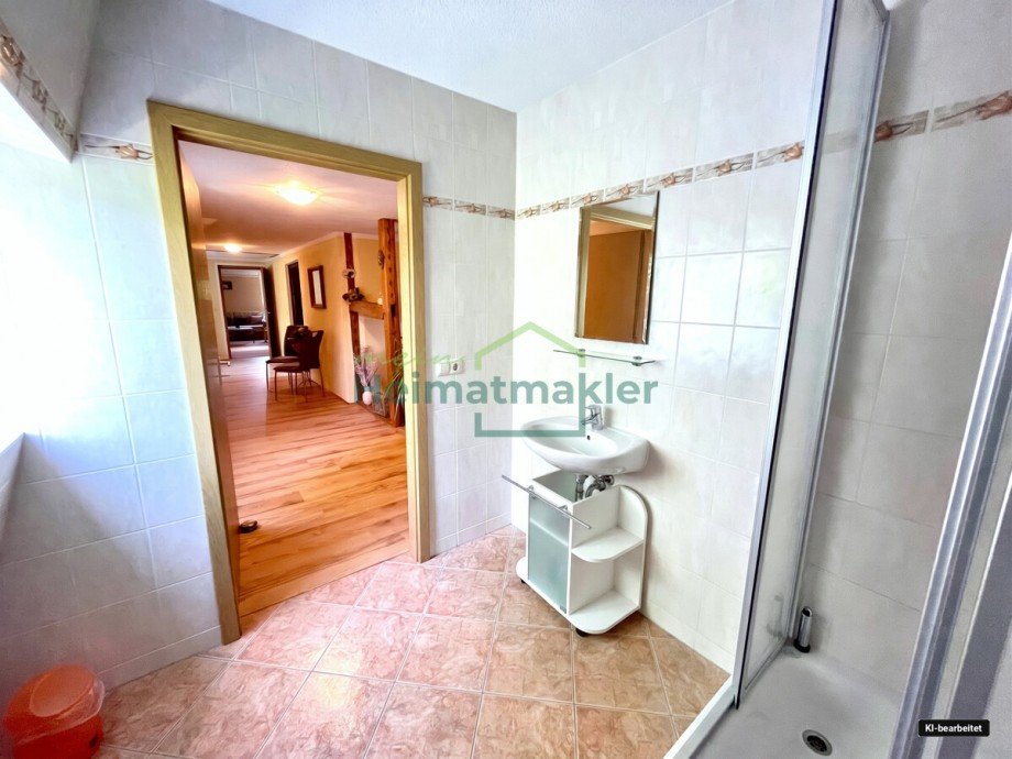 DG - Bad Einfamilienhaus Piesdorf