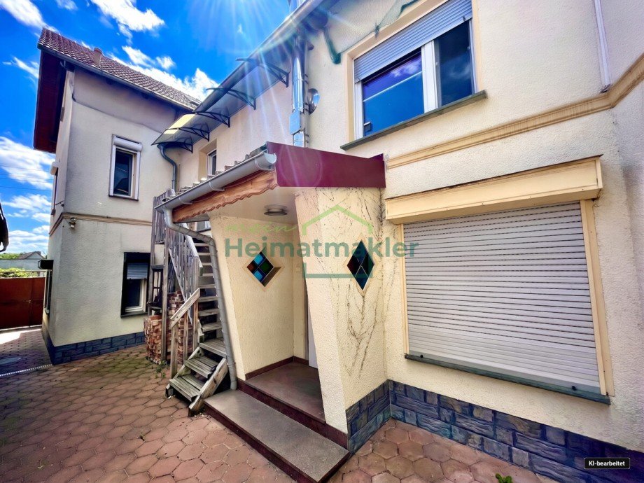Hofansicht Einfamilienhaus Welbsleben