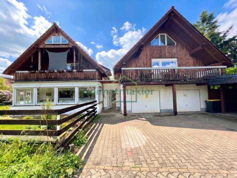 Stra�enansicht Mehrfamilienhaus Aschersleben