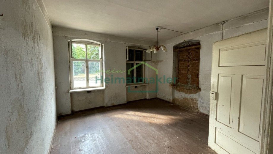 Zimmer EG Bauernhaus Aschersleben- OT Mehringen