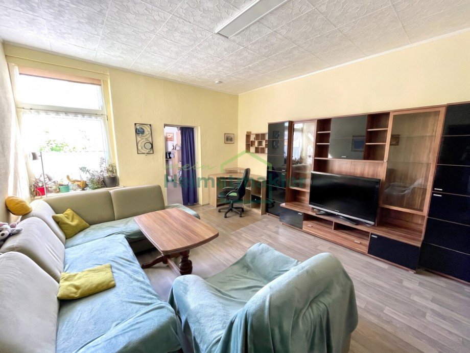 WE - 1. OG - Wohnzimmer Mehrfamilienhaus Bernburg