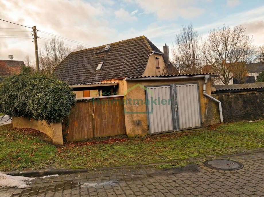 Garage und Carport Einfamilienhaus Aschersleben / Klein Schierstedt