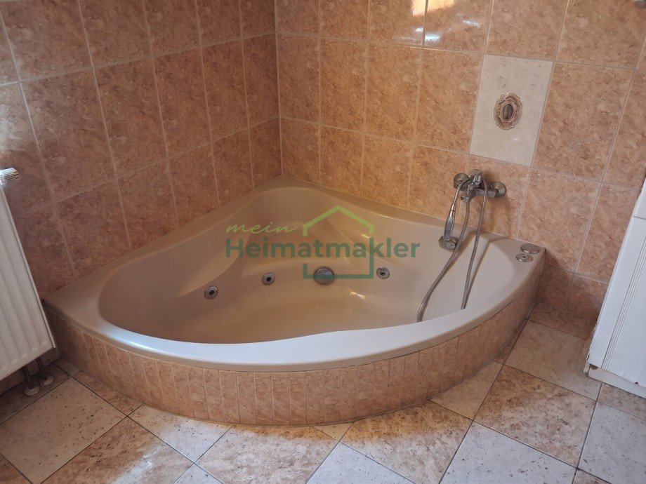 Badezimmer Doppelhaush�lfte Gatersleben