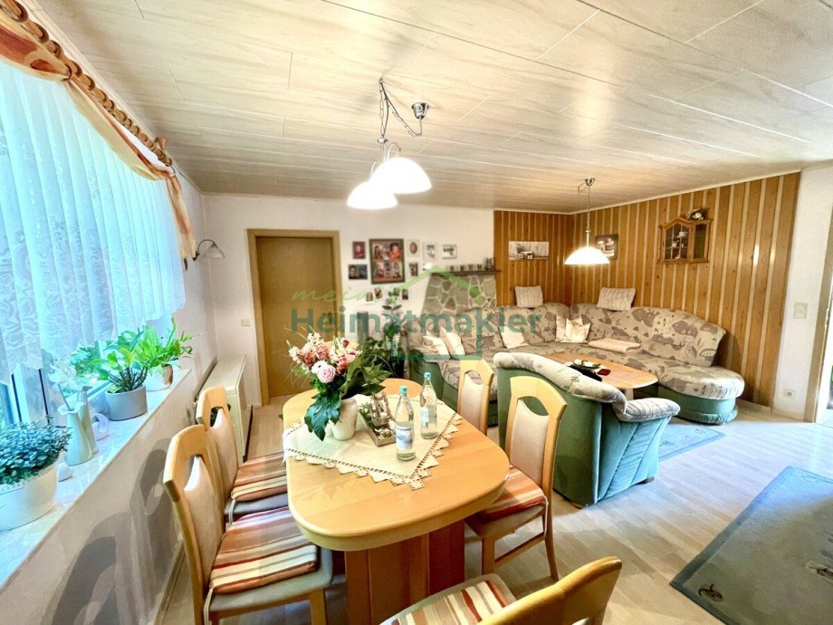 1. OG - Wohnzimmer Einfamilienhaus Piesdorf